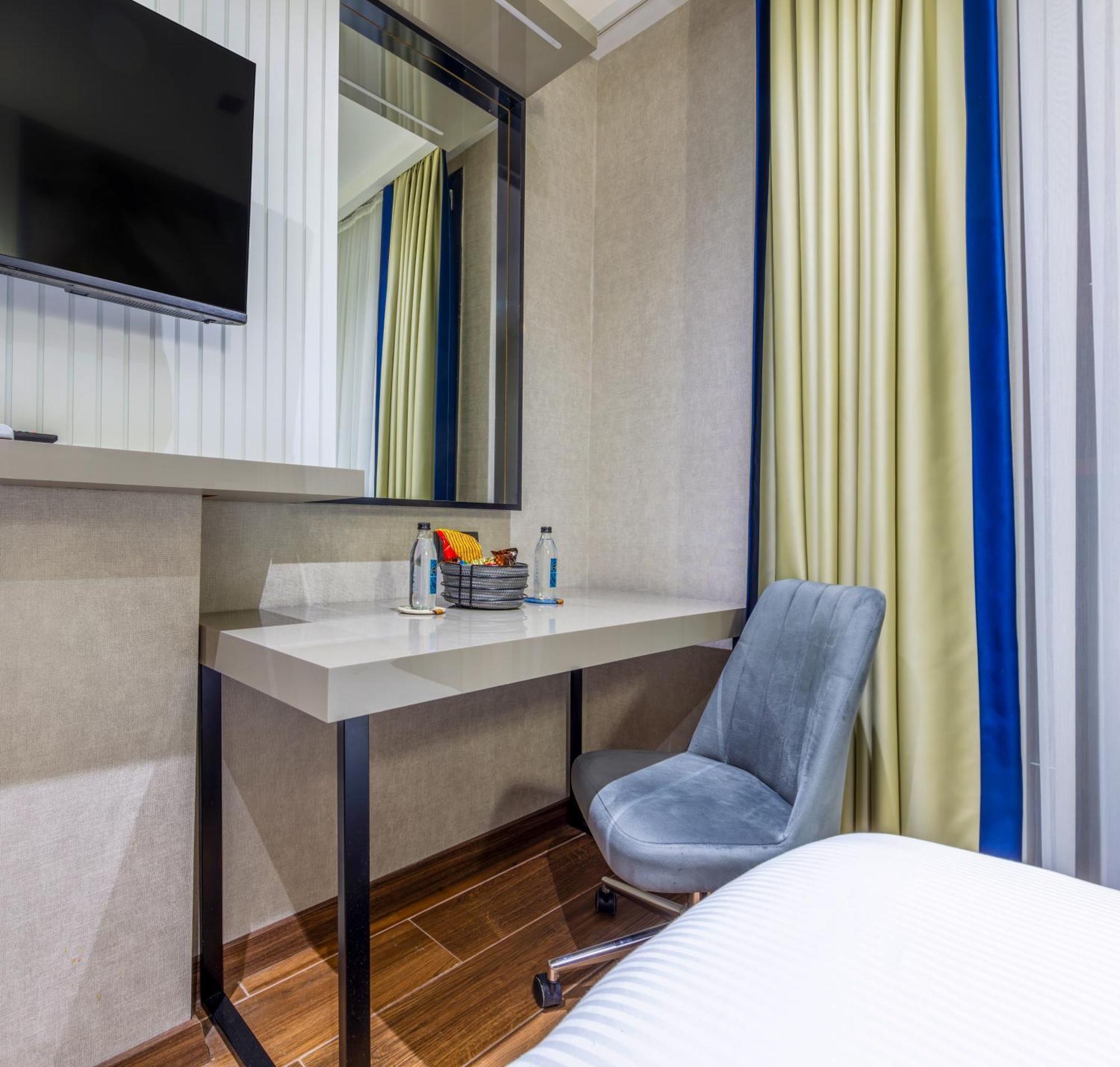 Dem Premium Hotel - Round Trip Airport Service - Istanbul International Airport Arnavutkoy Exterior foto